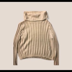 Turtle neck sweater
